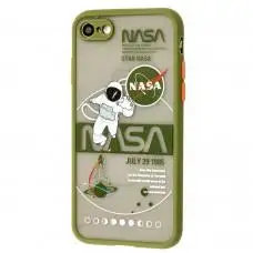 Чехол для iPhone 7 / 8 Picture shadow matte space nasa / army green