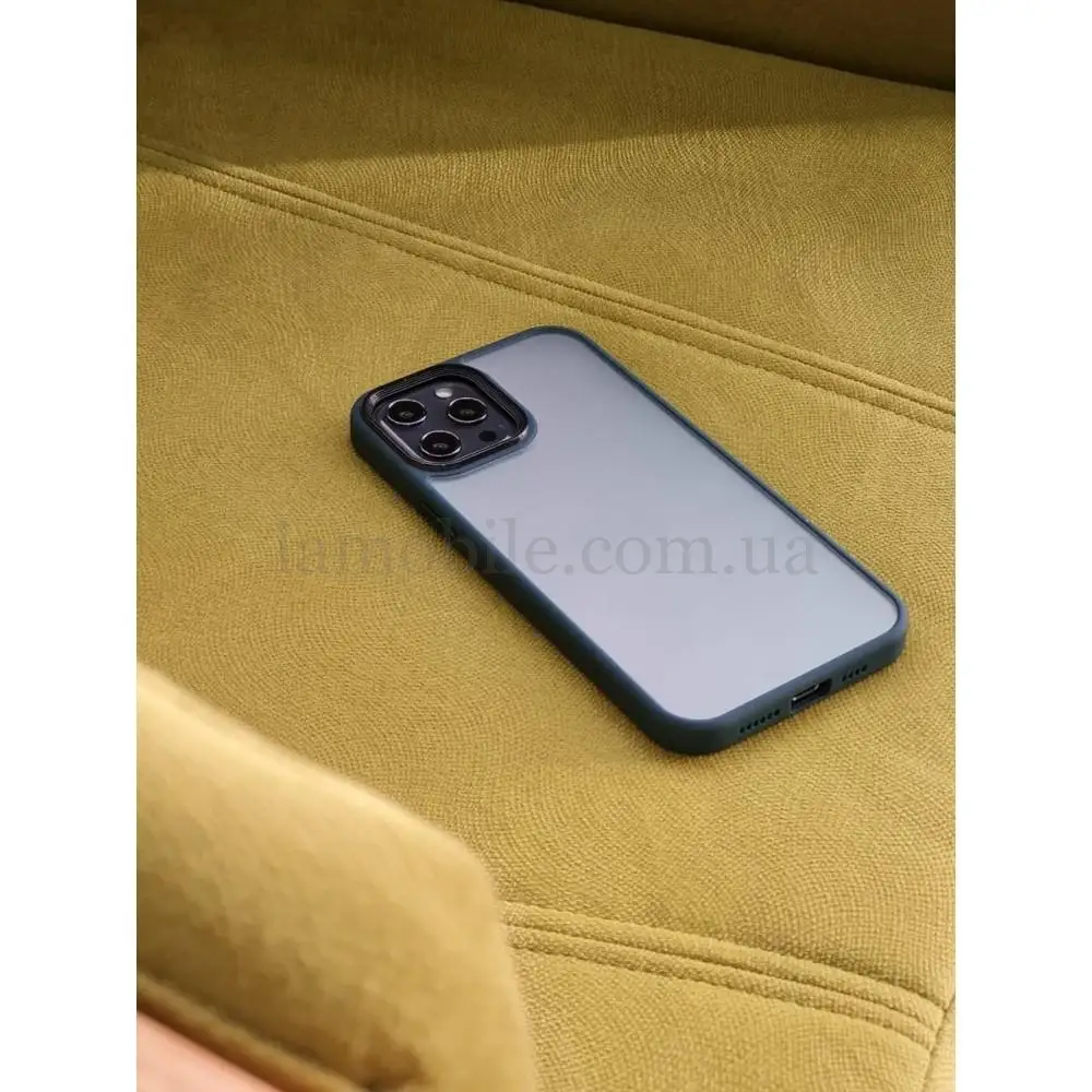 Чехол для iPhone 13 Pro Shadow Matte Metal Buttons серый