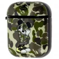 Чохол для AirPods Young Style Mickey Mouse fashion зелений