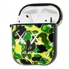 Чохол для AirPods Young Style kaws зелений