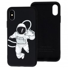 Чехол для iPhone Xs Max Liquid "космонавт" черный